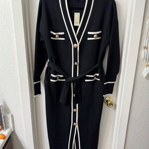 River Island Black and White Long Sleeve V-Neck Sweater Dress